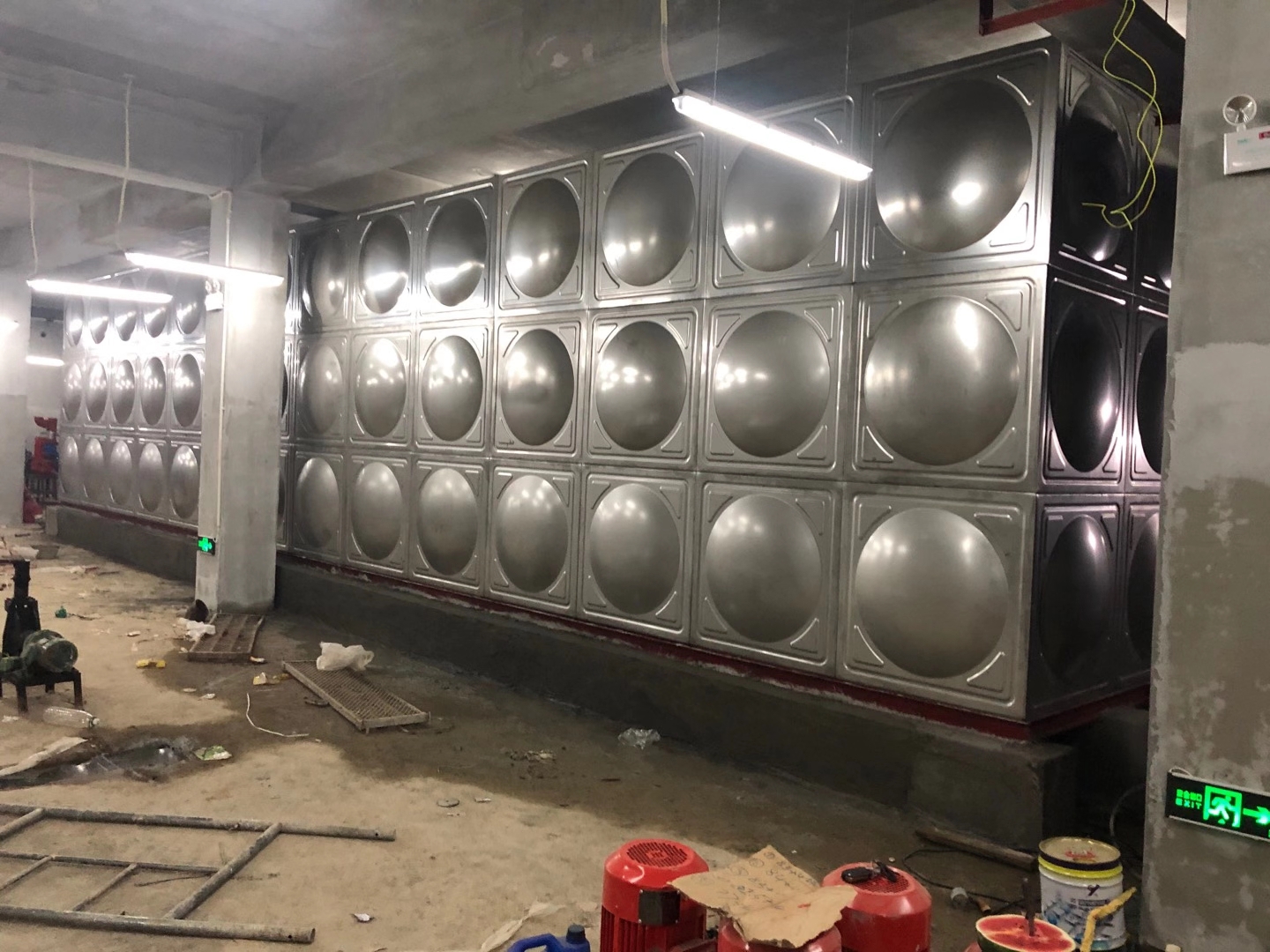 靖西第六中學(xué)，生活供水設(shè)備